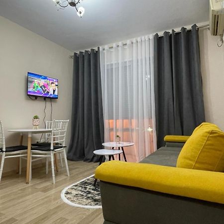 Comfort Apartment City Center تيرانا المظهر الخارجي الصورة
