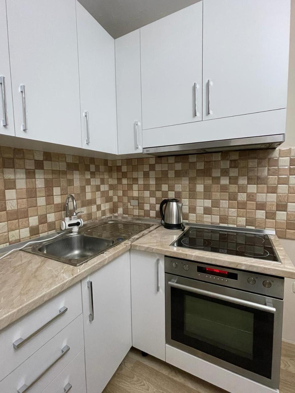 Comfort Apartment City Center تيرانا المظهر الخارجي الصورة
